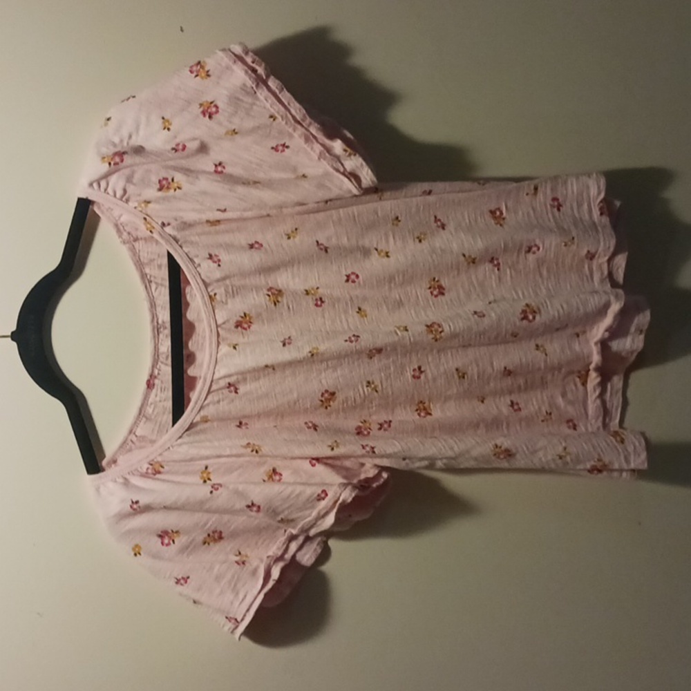Pink Floral old Navy Girps Flutter Sleeve Tee